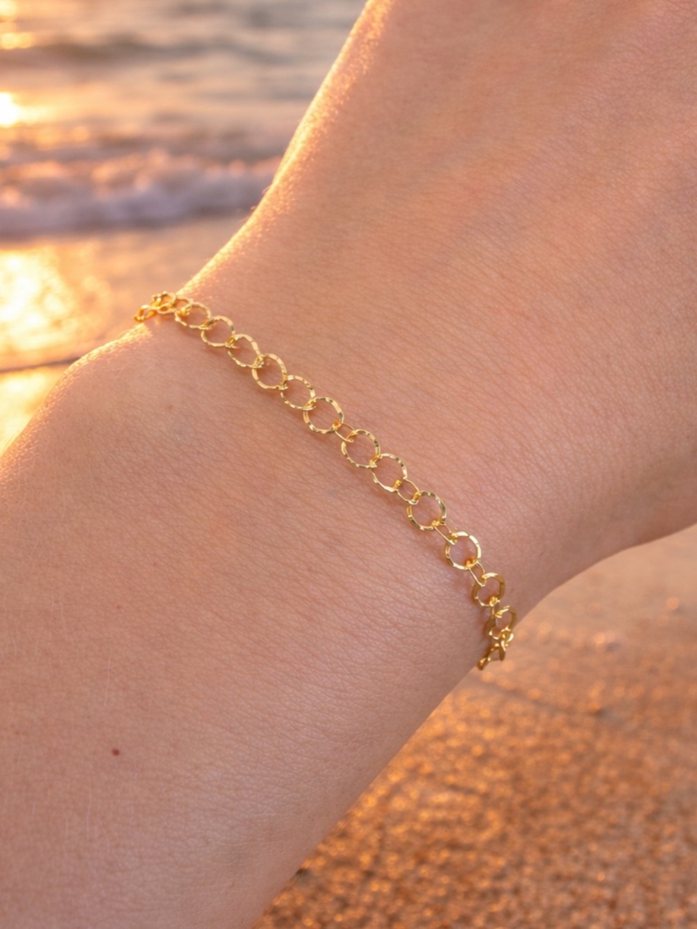 3.8mm Gold Hammered Circle Chain Custom Bracelet | Made to Order